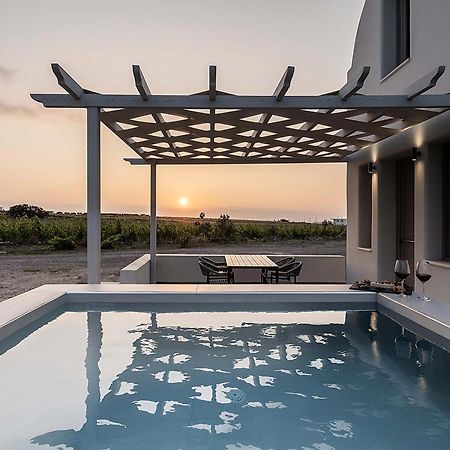 Melivoia House Collection - Private Jacuzzi Villas Foinikia  ภายนอก รูปภาพ